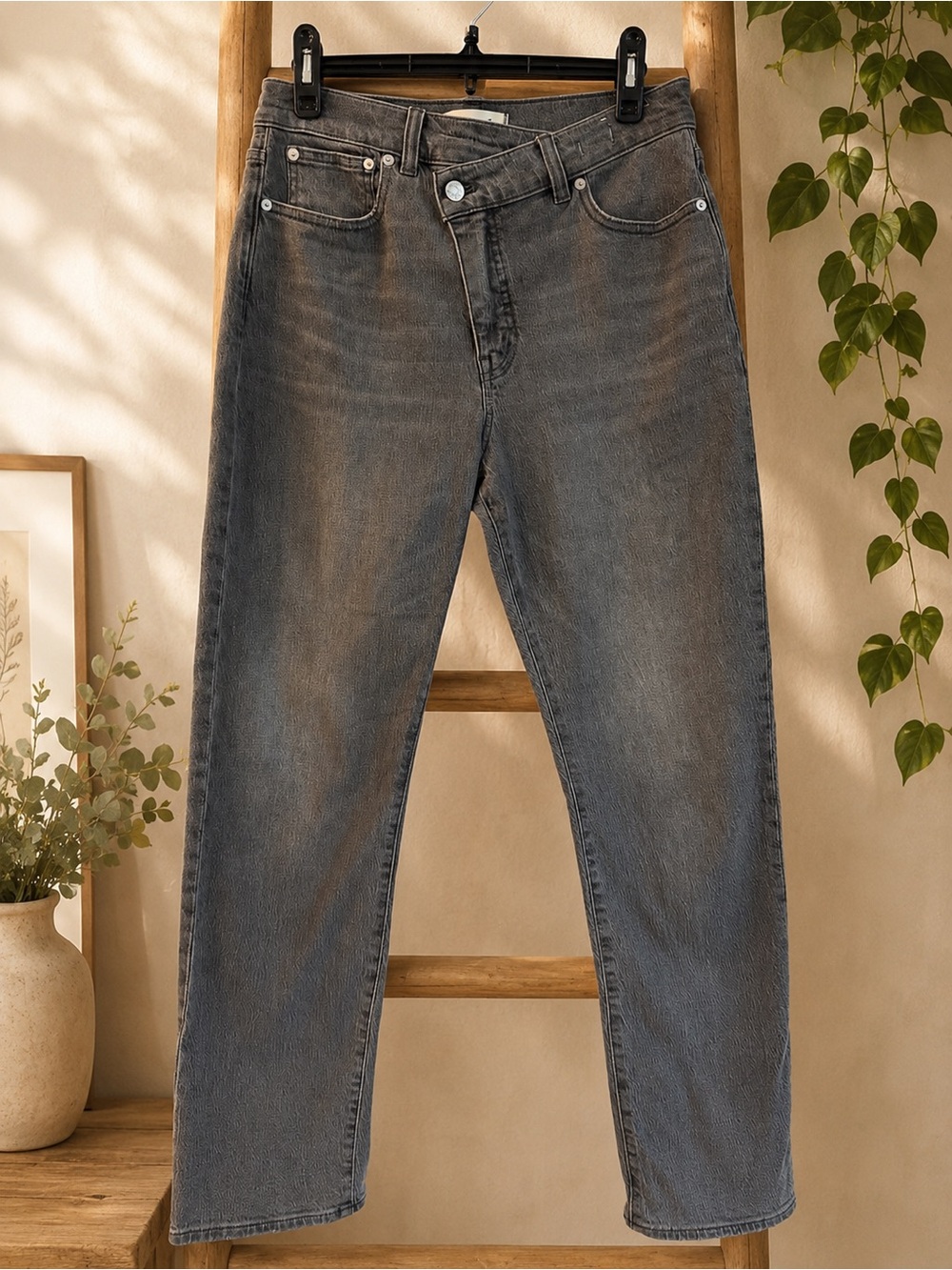Madewell The ’90s Straight Cross Tab Jeans Gray High Rise Size 28